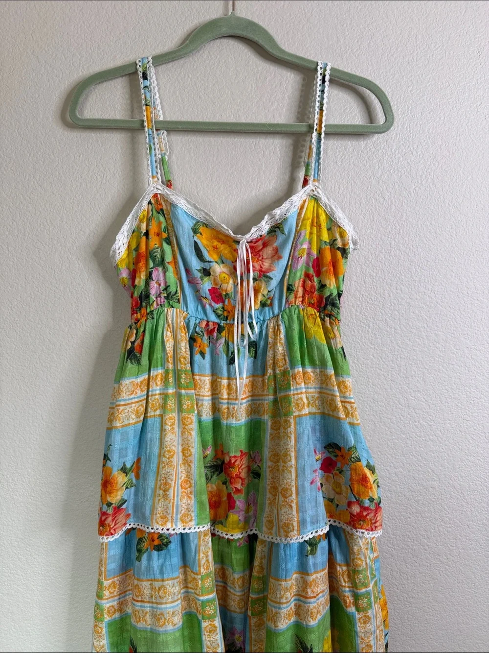 Show Me Your Mumu Peyton tiered floral maxi dress women’s L NWT - Picture 3 of 7